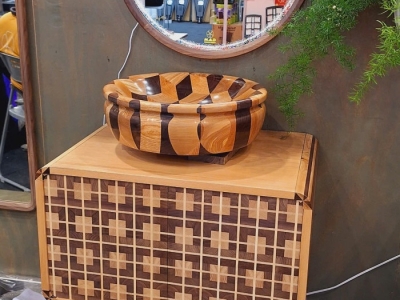 Mua ngay mẫu tủ gỗ tự nhiên nhà vệ sinh gọn đẹp tiện lợi