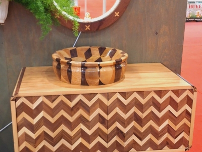 Top mẫu tủ gỗ tự nhiên cho nhà vệ sinh tiết kiệm không gian